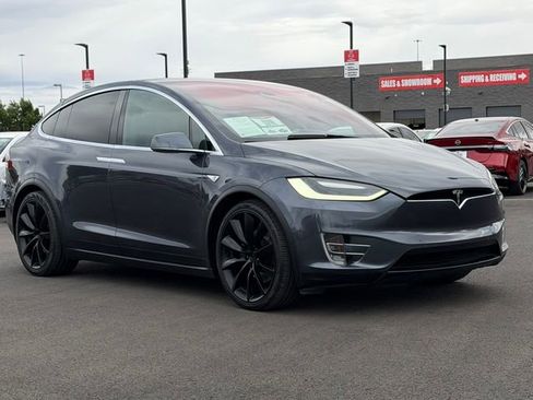 Used 2016 Tesla Model X 90D AWD/4WD image 9