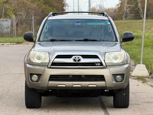 Used 2006 Toyota 4Runner SR5 AWD/4WD image 6