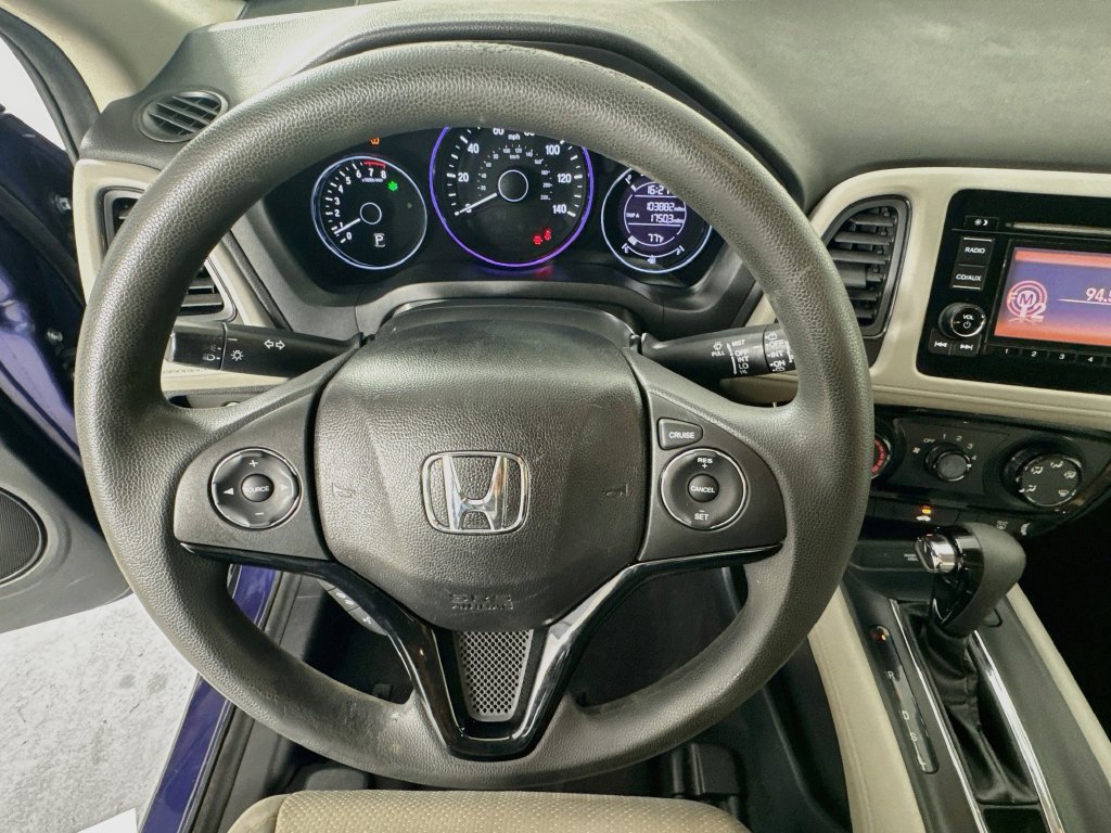 Used 2016 Honda HR-V LX image 11