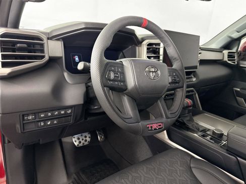 Used 2025 Toyota Sequoia SR5 image 4