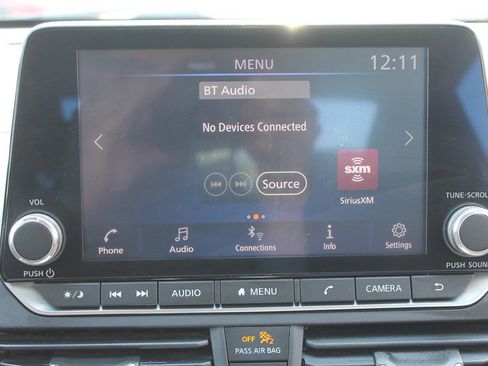 Used 2022 Nissan Altima 2.5 SV FWD image 30