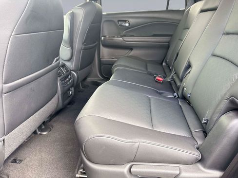Used 2021 Honda Passport Elite image 15
