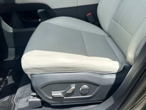 Used 2024 Hyundai Santa Fe SEL FWD image 24