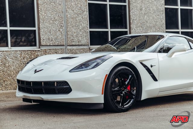 Used 2017 Chevrolet Corvette Stingray Coupe w/ Carbon Flash Badge Package RWD image 55