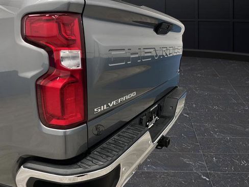 Used 2021 Chevrolet Silverado 1500 LTZ w/ LTZ Premium Package image 37