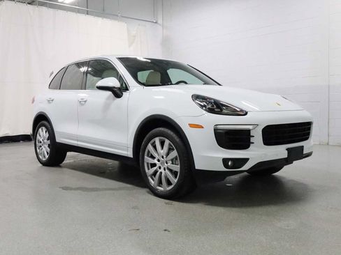 Used 2015 Porsche Cayenne S AWD/4WD image 13