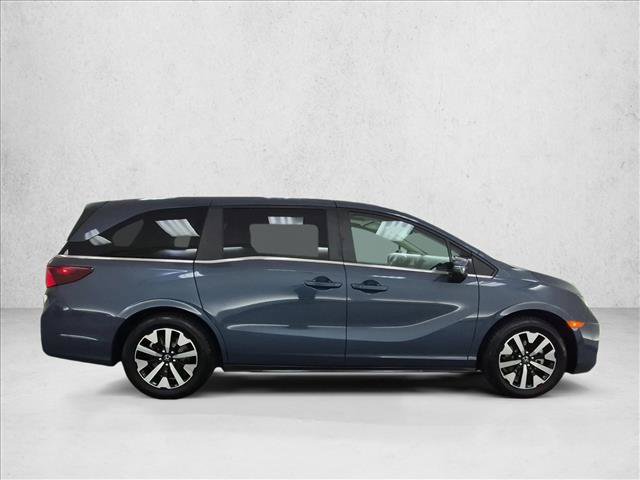 Used 2025 Honda Odyssey EX-L image 4