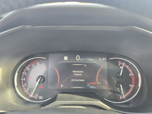 Used 2025 Toyota RAV4 XLE Premium image 20