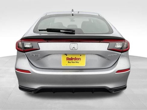 Used 2025 Honda Civic Sport image 9
