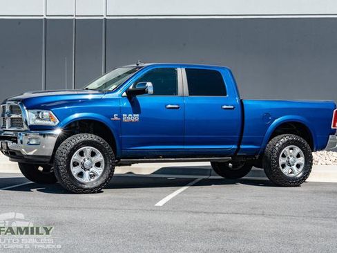 Used 2016 RAM 2500 Laramie image 3