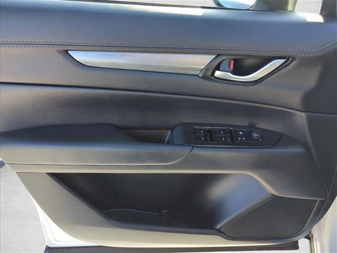 Used 2019 MAZDA CX-5 Touring image 9