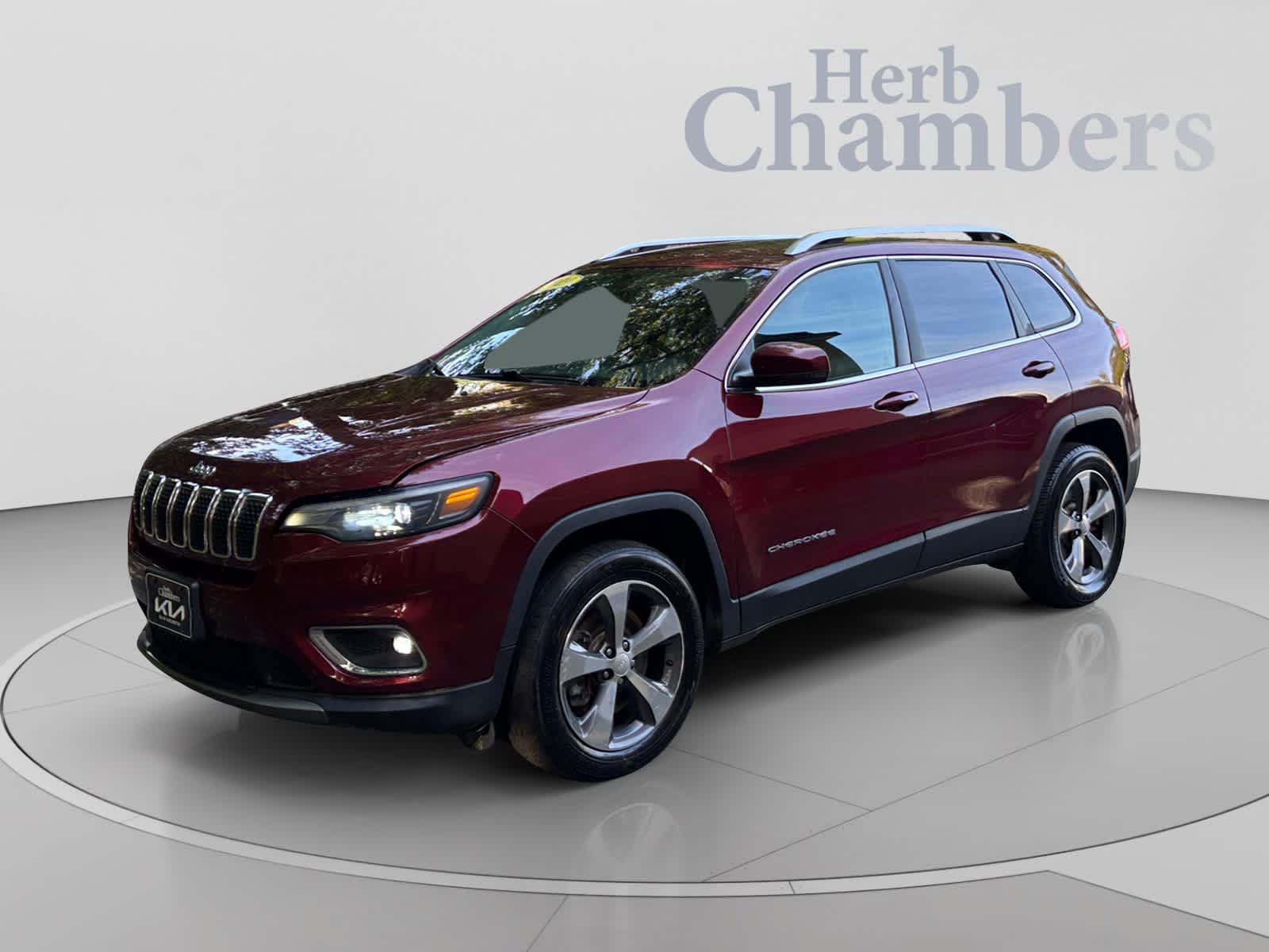 Used 2019 Jeep Cherokee Limited AWD/4WD image 4