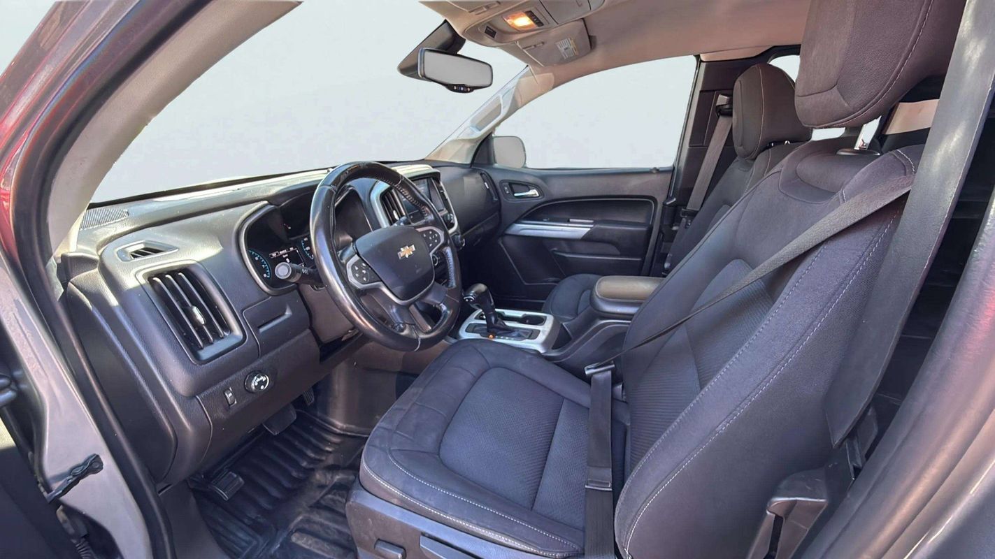 Used 2021 Chevrolet Colorado LT w/ Fleet Safety Package RWD image 13