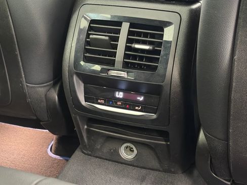 Used 2018 BMW X3 M40i image 30