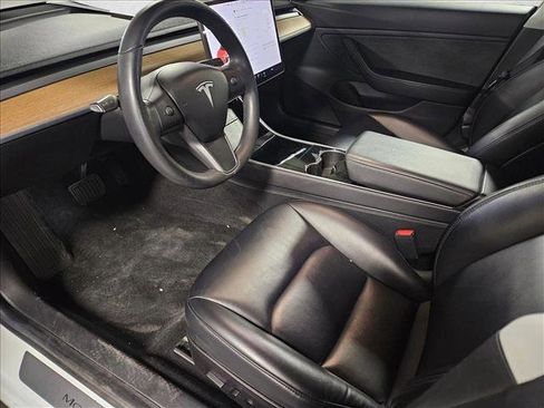 Used 2019 Tesla Model 3 Long Range image 10