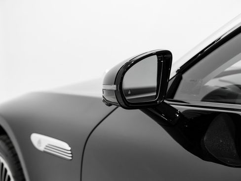 Used 2026 Mercedes-Benz Maybach SL 680 image 44