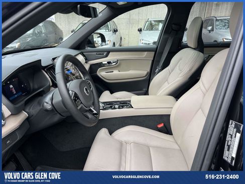Used 2026 Volvo XC90 B6 Ultra image 15