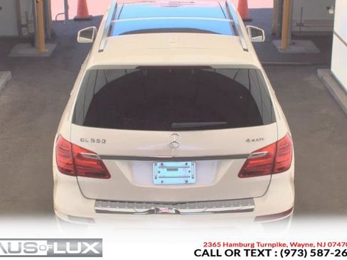 Used 2014 Mercedes-Benz GL 550 4MATIC image 8