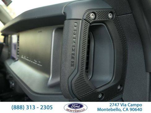 New 2025 Ford Bronco 4-Door image 28