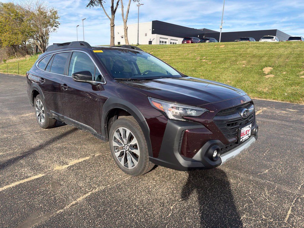 Used 2024 Subaru Outback Limited AWD/4WD image 4