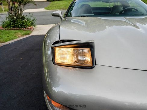Used 2000 Chevrolet Corvette Coupe RWD image 68