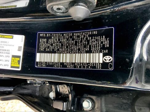 Used 2025 Toyota Corolla SE image 34