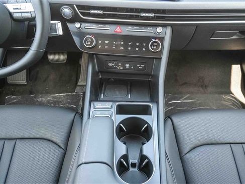 New 2026 Hyundai Sonata Limited image 16