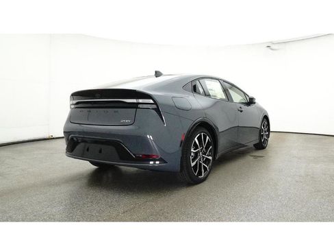 New 2026 Toyota Prius Plug-In Hybrid FWD image 24