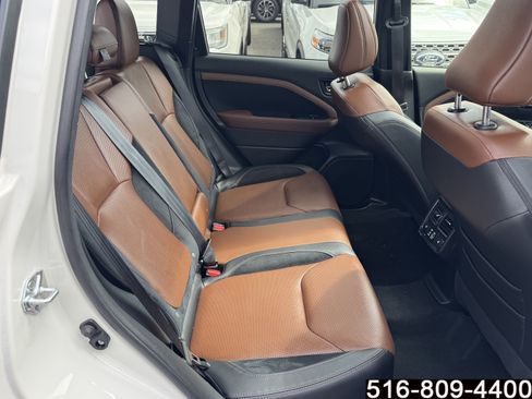 Used 2025 Subaru Forester Touring AWD/4WD image 34