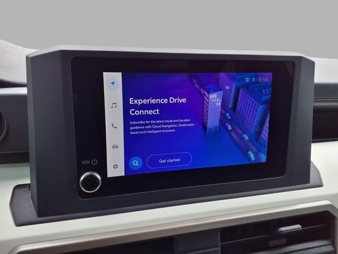 Used 2024 Toyota Tacoma TRD Off-Road image 7