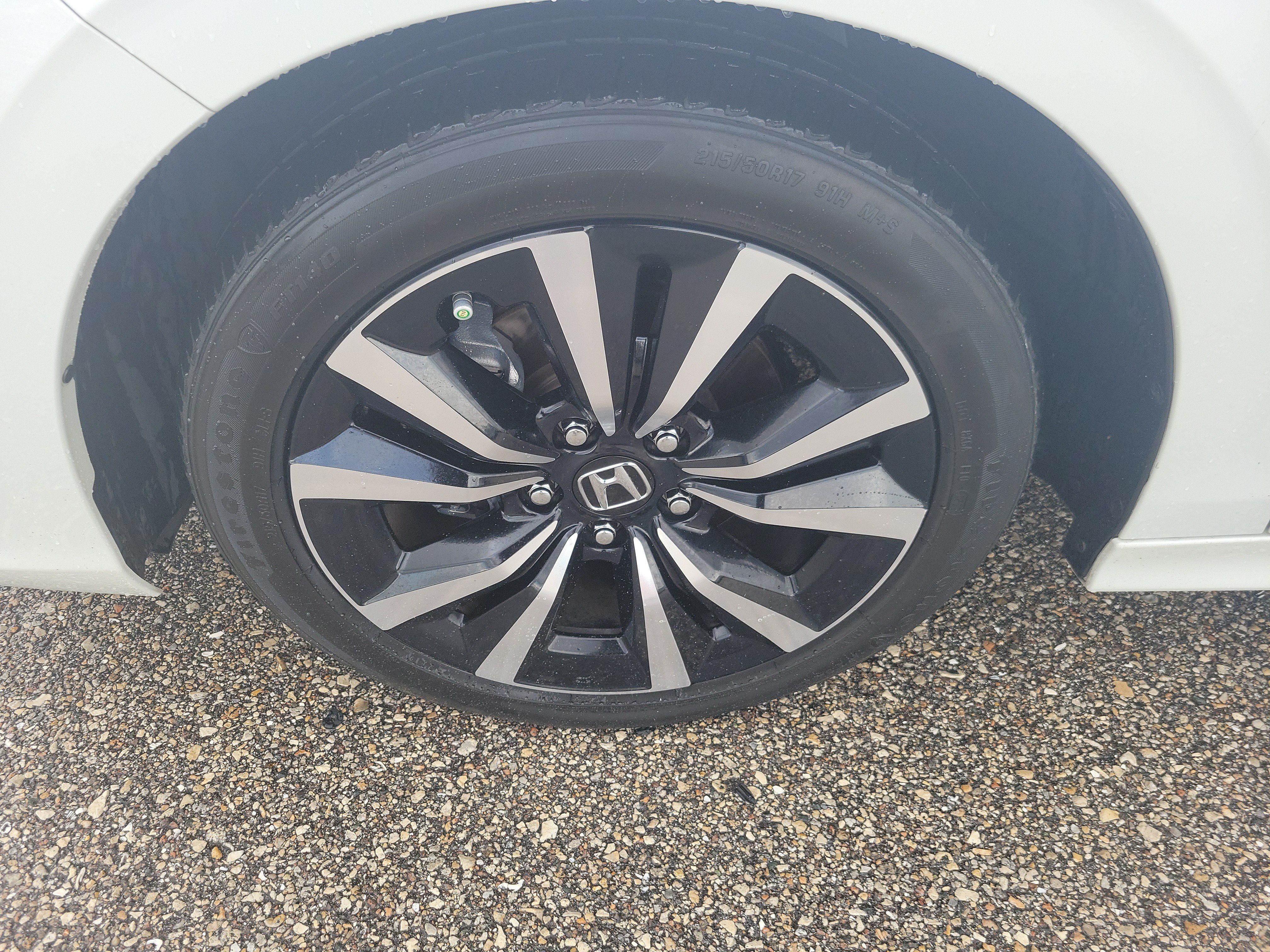 Used 2022 Honda Civic EX image 9