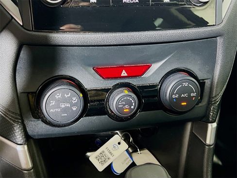 Used 2023 Subaru Forester Premium image 15