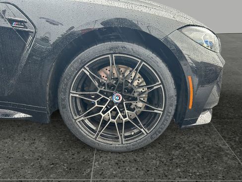Used 2023 BMW M4 xDrive Competition image 9