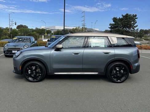 New 2026 MINI Cooper Countryman S image 2