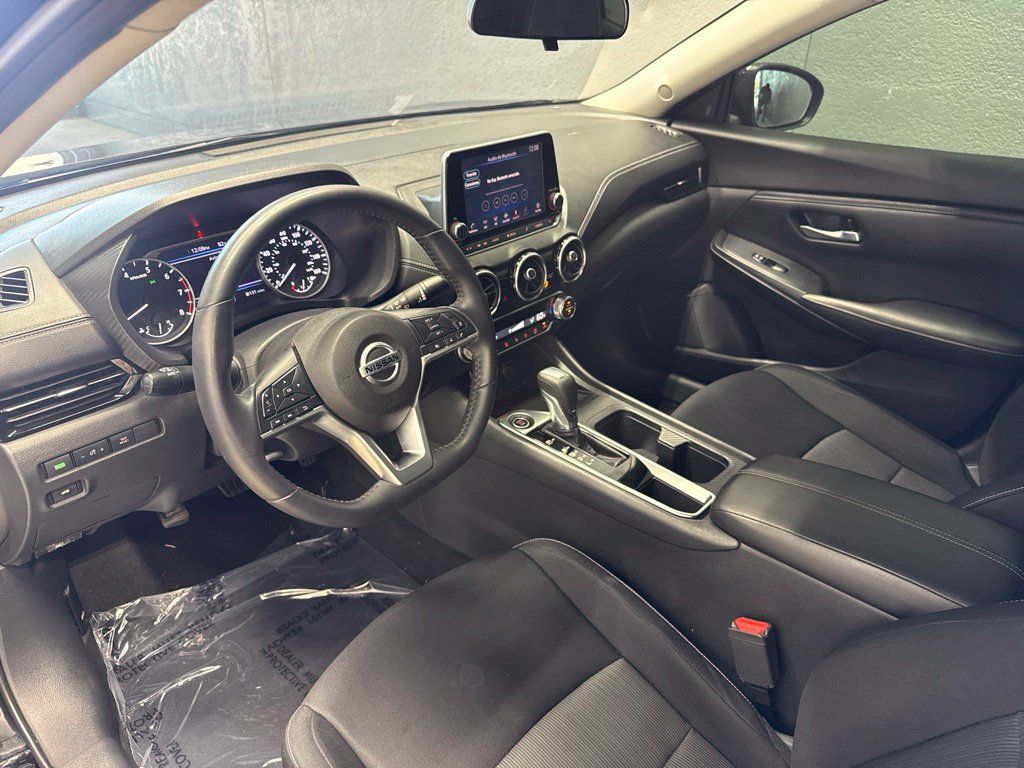 Used 2020 Nissan Sentra SV FWD image 10