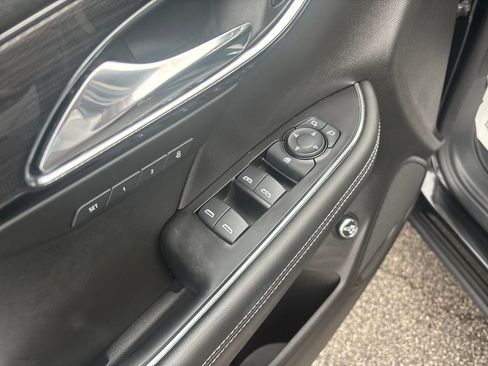 Used 2023 Buick Envision Essence w/ Sport Touring Package image 16