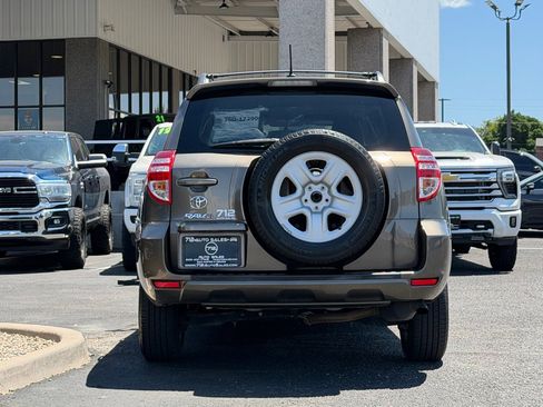 Used 2011 Toyota RAV4 2WD w/ Base L4 Extra Value Pkg image 41