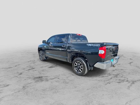 Used 2018 Toyota Tundra SR5 AWD/4WD image 6
