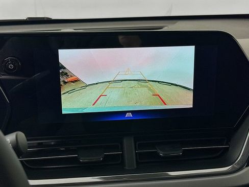 New 2026 Chevrolet Trax LT image 13