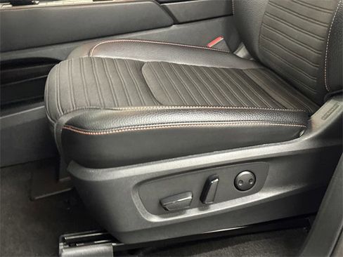 Used 2024 Nissan Pathfinder Rock Creek image 15