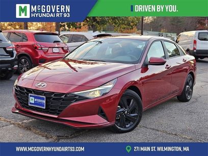 Certified 2023 Hyundai Elantra Blue w/ Preferred Accessory Package