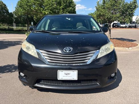 Used 2011 Toyota Sienna XLE AWD/4WD image 8