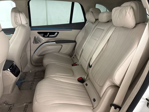 Certified 2023 Mercedes-Benz EQS 580 4MATIC SUV image 22