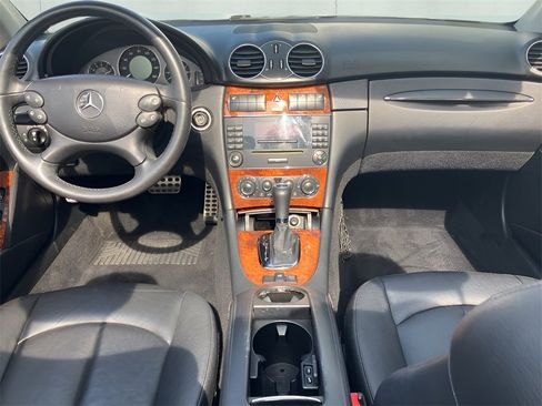 Used 2006 Mercedes-Benz CLK 350 Cabriolet image 23