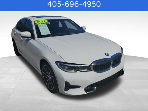 Used 2021 BMW 330i Sedan w/ Convenience Package image 3