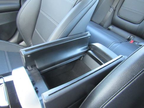 Used 2022 Mercedes-Benz C 300 Sedan image 51