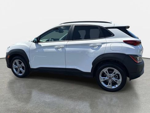 Used 2023 Hyundai Kona SEL AWD/4WD image 3