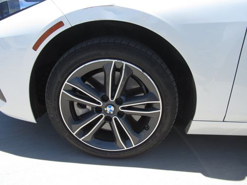Used 2022 BMW 228i Gran Coupe FWD image 5
