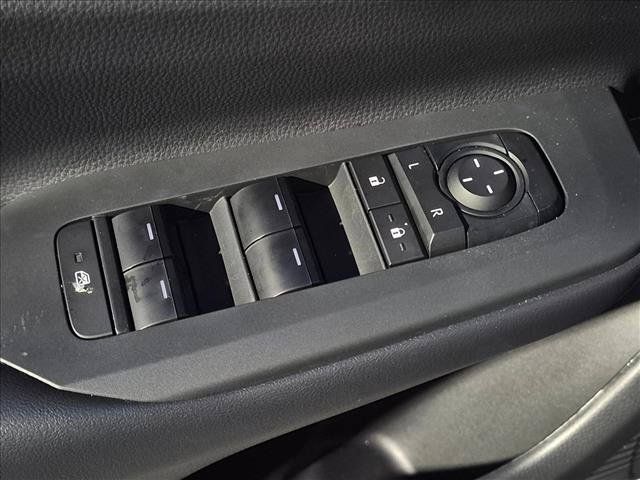 Used 2026 Toyota Prius Plug-In Hybrid FWD image 2