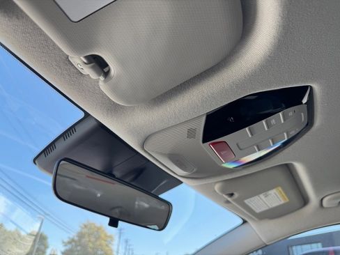 New 2025 Kia K4 LXS image 19